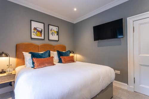 1 double bed, 1 sofa bed