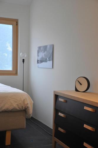 Panoramic Ecodesign Apartment Obersaxen - Val Lumnezia I Vella - Vignogn I near Laax Flims I 5 Swiss stars rating