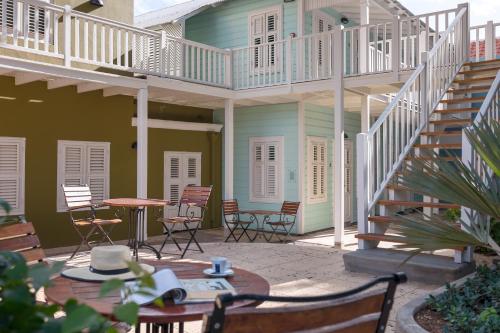 外観, Kura Botanica Hotel in ウィレムスタッド