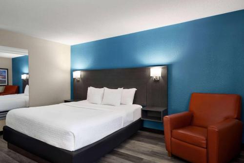 La Quinta by Wyndham Chicago Tinley Park - image 8