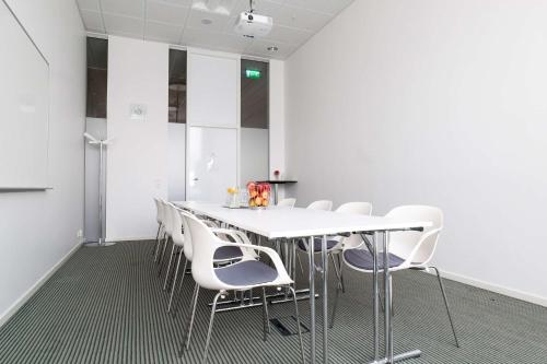 Park Inn by Radisson Malmö - image 5
