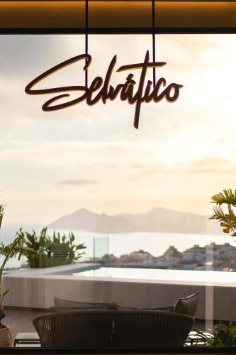 Bar, Primavera Park in Parque de l'Aiguera