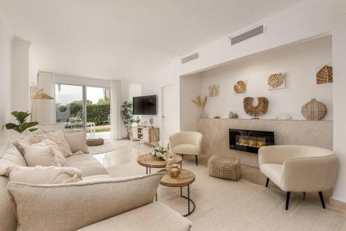 Gorgeous renovated Apt near golf and sea RDR373