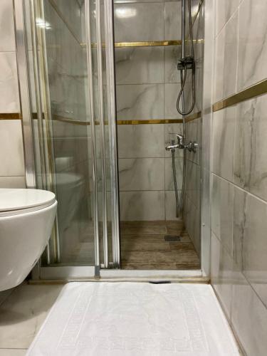 Superior Triple Room image 4