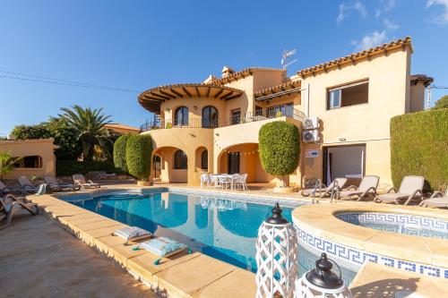 Villa image 7