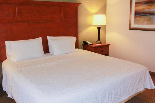 拉德克里夫/诺克斯堡希尔顿恒庭旅馆&套房酒店 拉德克里夫/诺克斯堡希尔顿恒庭旅馆&套房酒店