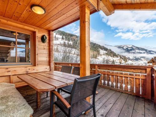 Chalet Chalet Venus by Interhome in Rottenstein