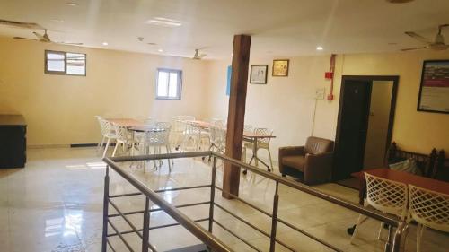 المرافق, فندق جست إن ريزيدنسي (Hotel Guest Inn Residency) in دادار