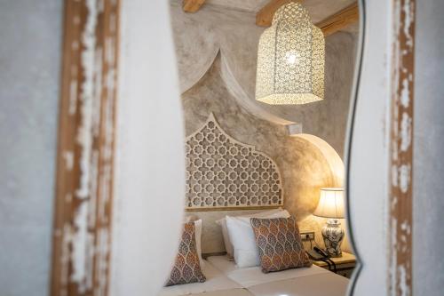 DECAN Concept Boutique Estate - image 7