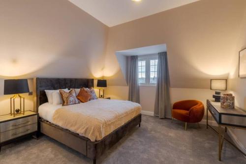 Luxury Penthouse - Castle Views - 2 Bed & Parking - By Tempstay, Windsor (foto 7)