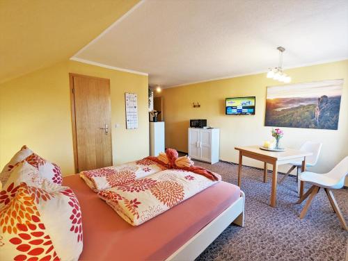 Urlaubsmagie - Ferienwohnung Libelle - direkt am Wanderweg - L5, Sebnitz (foto 10)