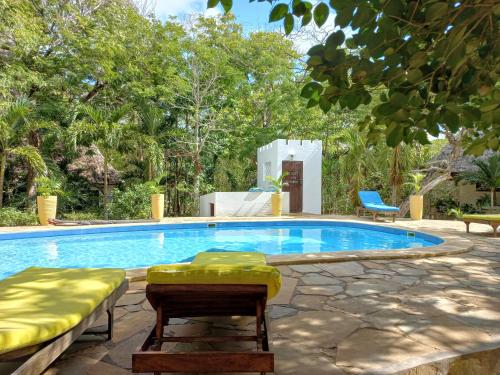 tuin, Watamu Beach Cottages B&B in Watamu