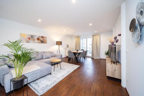 Faciliteiten, LaDolceVita - 100m2 Apartment in Zentraler Lage in Olching