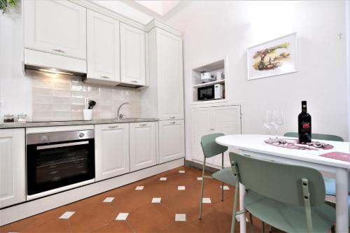 Wine Apartments Florence Ribolla Room Type - One-Bedroom Apartment