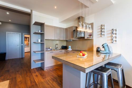 BAMBOO PLAGE AP4220 by Riviera Holiday Homes, Nice (fotografie 8)