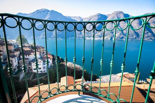 Balkons/terase, Letitino in Nesso