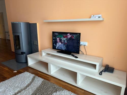 Apartment 416 with mountain view in Hotel Crocus, Strbske Pleso, Štrbské Pleso (Foto 5)