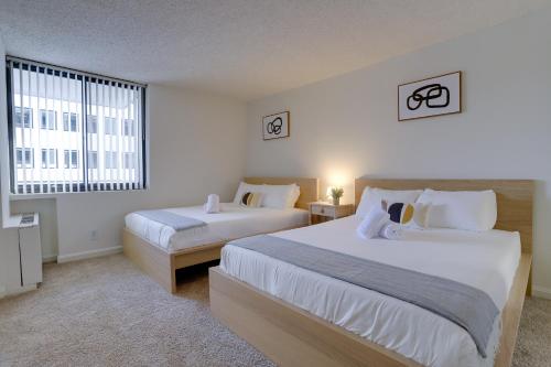 Airport Proximity Apartment at Crystal City in Arlington, USA