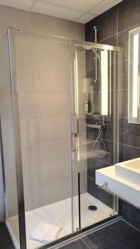 Avia Hôtel Saphir Montparnasse - image 10
