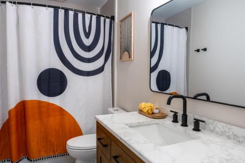 2 BR w/ King Bed Near Duke Campus & Hospital, Durham (Foto 6)