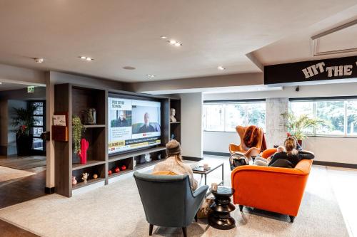 Restaurant, Village Hotel Manchester Cheadle in Manchester Airport