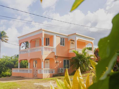 B&B Marigot - Happy Nest Dominica - Bed and Breakfast Marigot