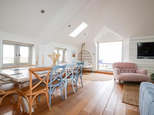 Exterior view, Sea View House in West Pentire