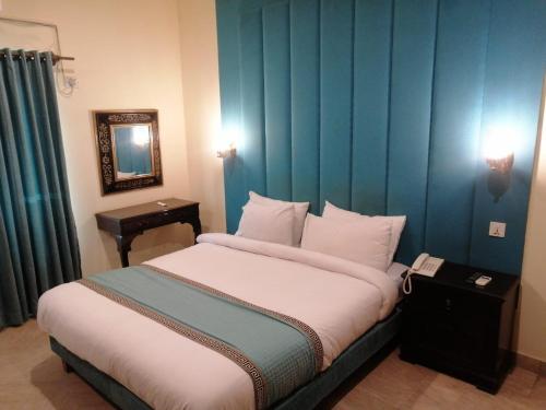 Shelton Hotel Lahore - image 7