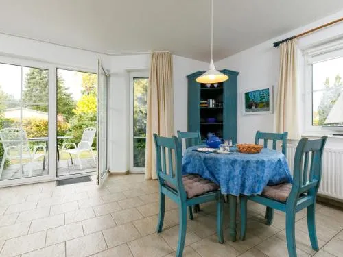 Apartment Eickhus Blaue Wohnung by Interhome in Zinnowitz, Deutschland