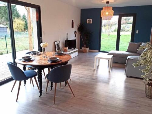 NEW : Maison - 10mn La Bourboule in Saint Sauves D'Auvergne