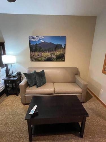 Grand Timber Lodge 3 bedroom - Ski-in/Ski-out in Breckenridge, USA