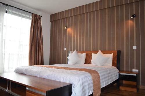 مطعم, We Hotel and Suites                                                                              in سبرينج فالي