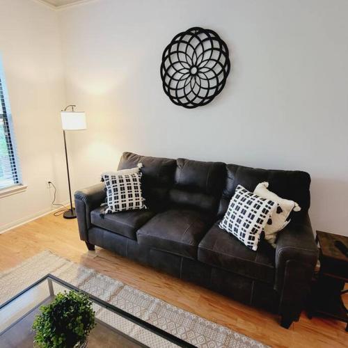 Fantastic 1-Bedroom Close to Reliant Stadium & Medical Center in Houston, USA