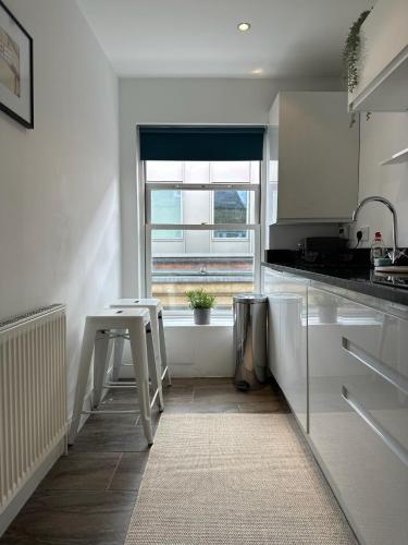 Stylish One Bedroom Flat Chancery Lane, London (photo 9)