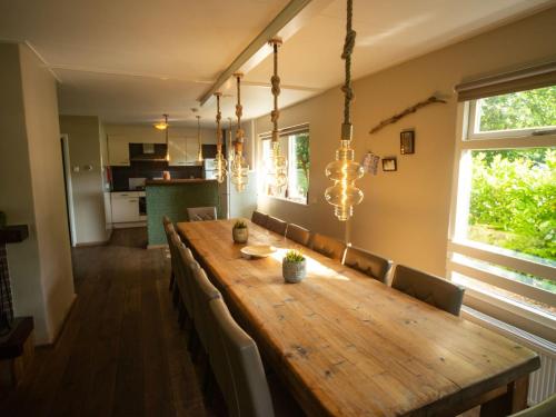 Home with lots of privacy, in the forest, De Bult (photo 5)