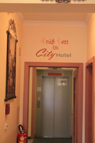 City Hotel Neunkirchen - image 4