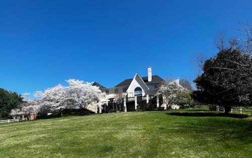 Hygge, Upscale & Relaxing Luxury in Potomac, USA