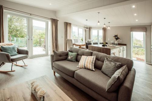 Applegrove Country Park, Scarborough with Private Hot Tubs in Burniston