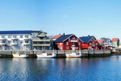 Rorbu Suite with sauna and steam. Henningsvær