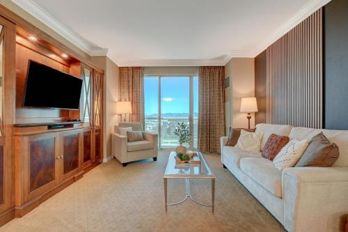 MGM Finest 1BD 2BTH with Balcony Free access to Lazy River Pool, Las Vegas (foto 6)