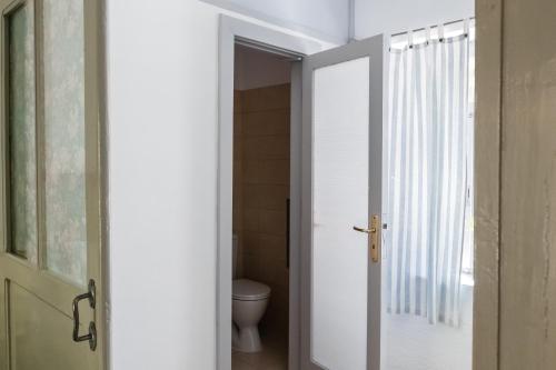 Himara Hostel – Himarë, CA