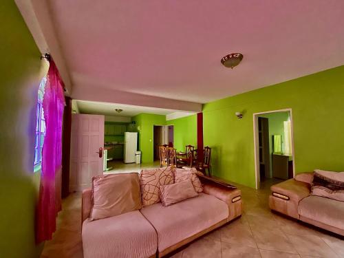 Rejens Hotel in Portsmouth