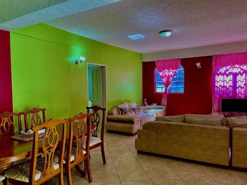 Food and beverages, Rejens Hotel in Portsmouth