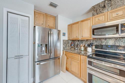Tropical Key Largo Retreat with Private Dock! in Key Largo, USA