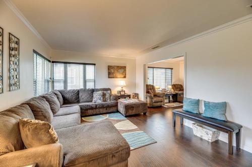 Lovely Los Angeles Getaway Patio, Near Beaches! in Los Angeles, USA