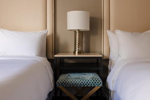 Superior Double Room with Two Double Beds image 6