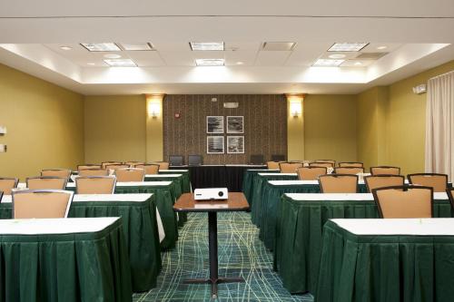 SpringHill Suites by Marriott Chicago Naperville Warrenville in Warrenville, USA
