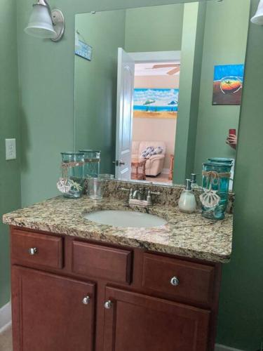 Sunrise beach house 2709 kashton st in Myrtle Beach, USA
