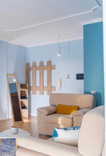 Cane Apartment New Bazaar, Тирана