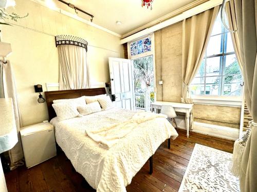 Fleur De Lis Mansion – New Orleans, LA